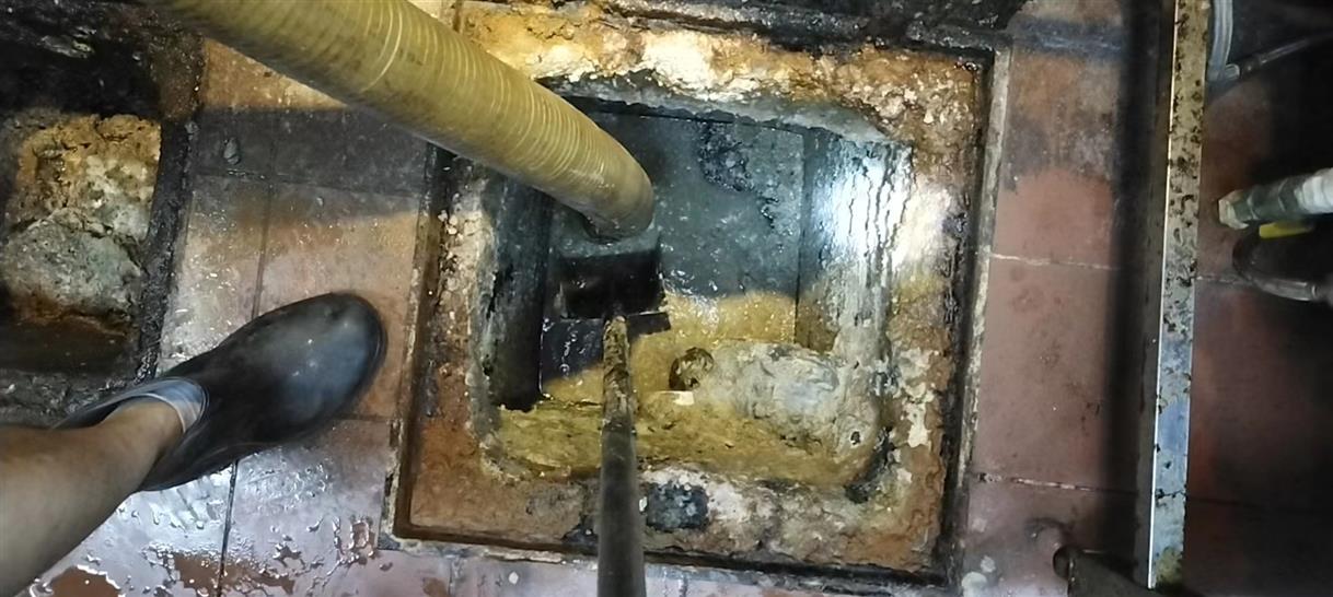 集安污水池清理一般都有毒气，怎么预防中毒呢？