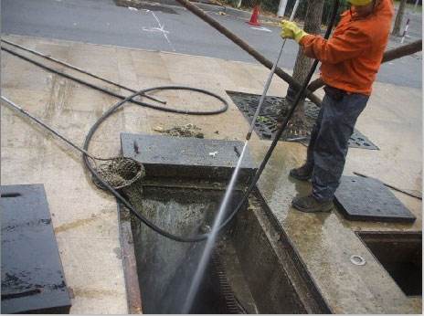 集安池底污泥如何清理